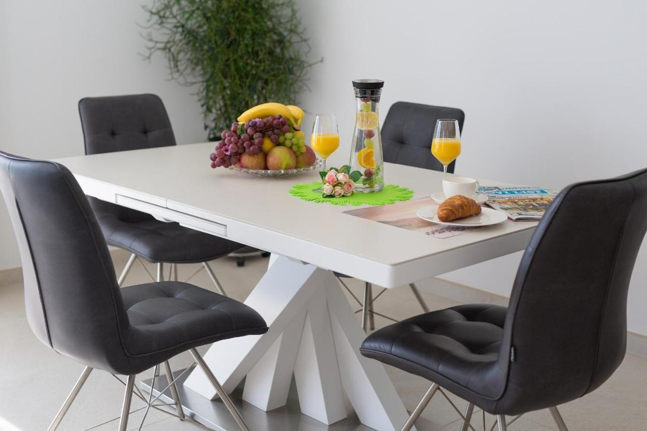 Linardići Villa Helines***** מראה חיצוני תמונה