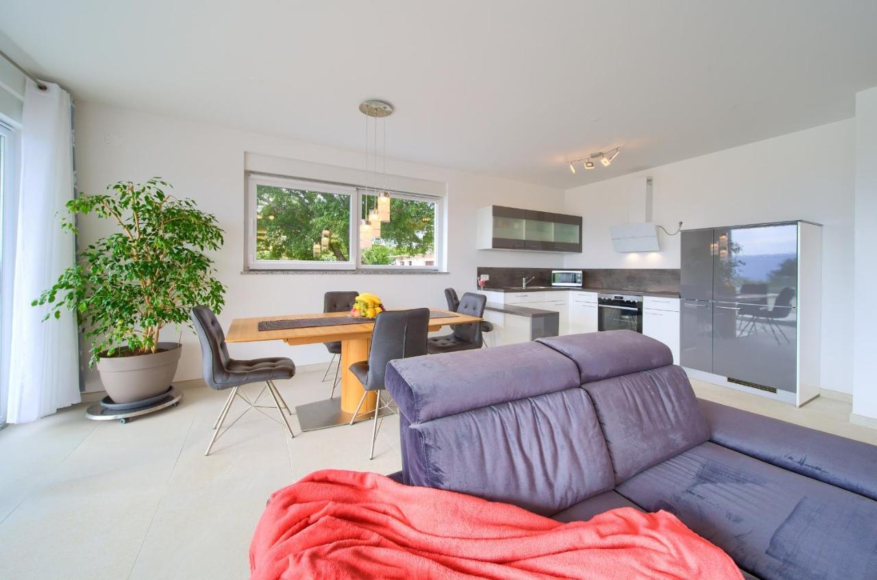 Linardići Villa Helines***** מראה חיצוני תמונה